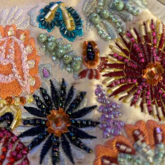 Beaded Clutch - Picture 5 of 5